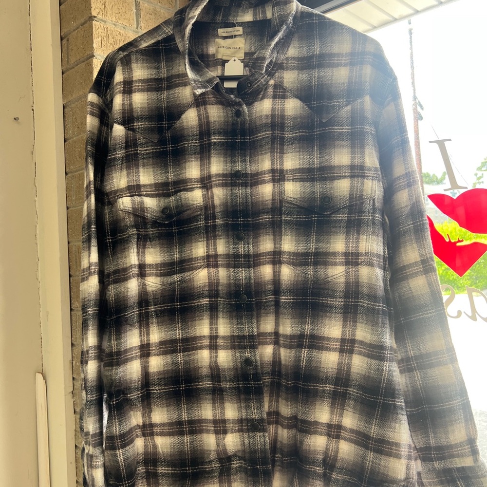 American Eagle Outfitters Oversized Plaid Shirt in Black and White